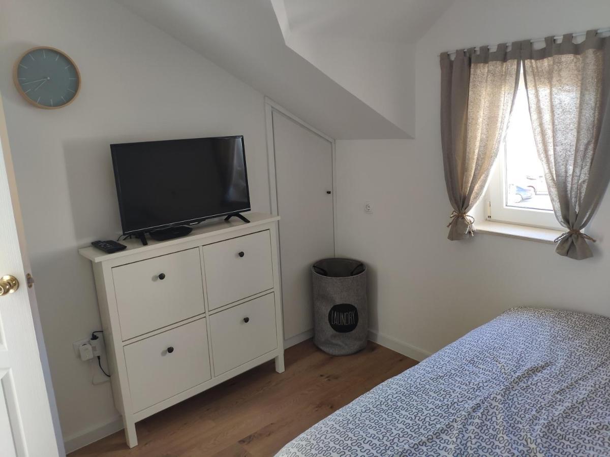 House-apartment Apartment *