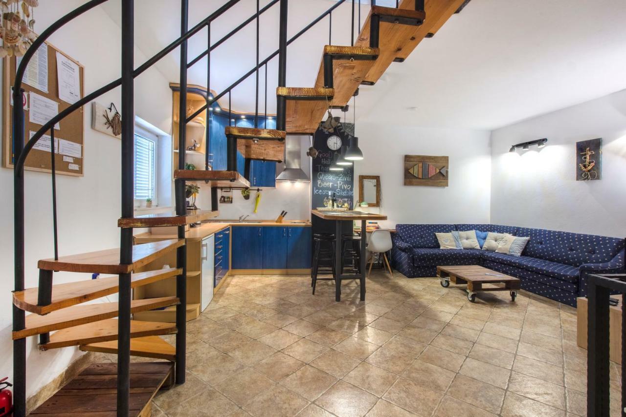 House-apartment Apartment Tribunj (Sibenik-Knin)